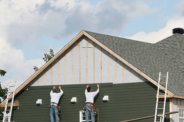 Professional Emergency Siding Repair technician working in Three Springs, PA
